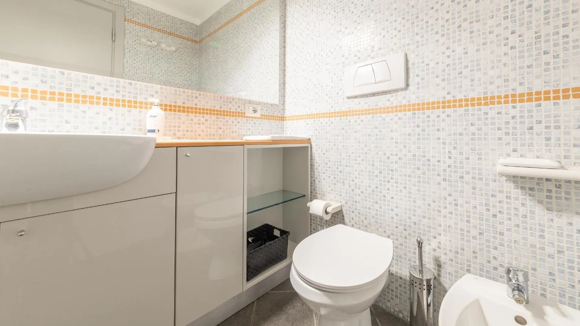 Apartament Garibaldi 59 Mediolan